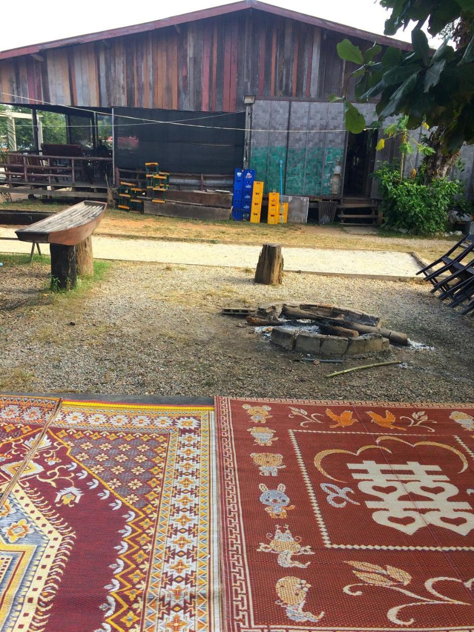 Sabaidee Guesthouse & Restaurant Nam Theun Eksteriør billede